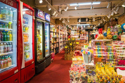 舒活食品連鎖 從美食專家到日用百貨一站式購物新選擇
